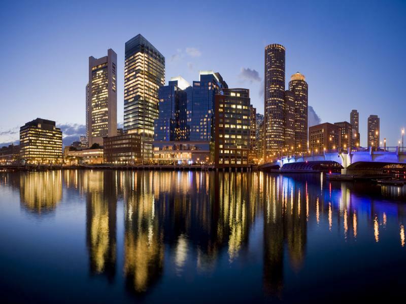 Hampton Inn Boston-Нейтик Экстерьер фото